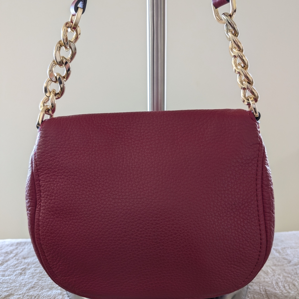 Michael Kors Bedford Red Leather Crossbody Bag - Picture 3 of 15